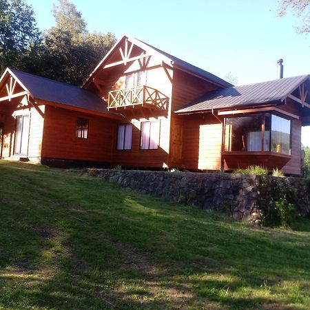 Cabanas Los Canelos Hermosa Granja En Pucón Екстериор снимка